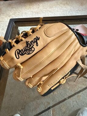 Rawlings Tan and Black Leather Baseball Elite Glove for Men